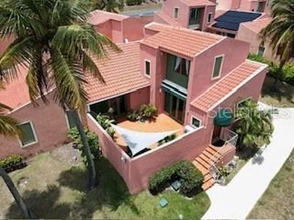 170 Harbour Dr #G2, Humacao, PR 00791
