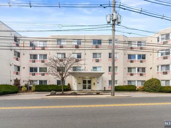 333 Grand Ave APT 1Q, Palisades Park, NJ 07650