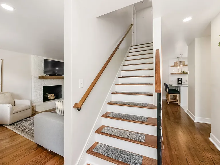 2796 Northwest Blvd — Photo 31