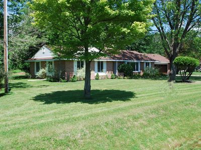 2301 Birchcrest Dr, West Branch, MI, 48661