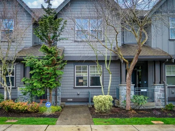 617 SW Trillium Creek Ter, Portland, OR 97225
