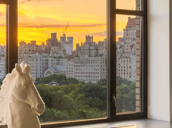 110 Central Park South image 17 of 48