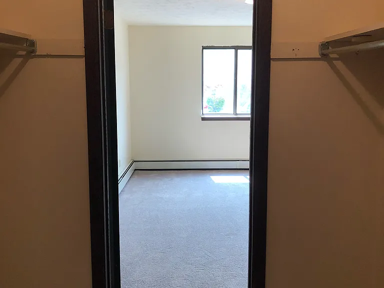 285 Ellis Ave — Photo 20
