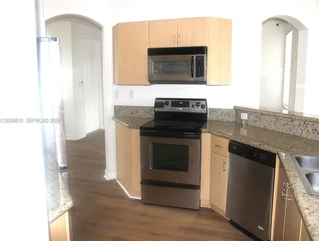 11375 NW 77th Ln — Photo 15