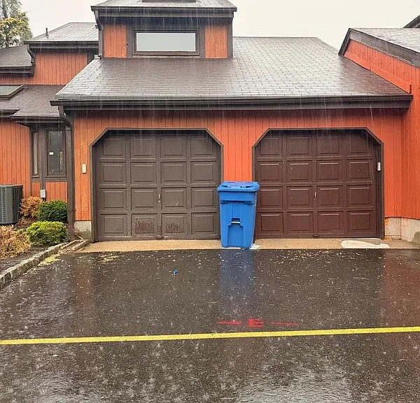 100 Riverbend Dr — Photo 6
