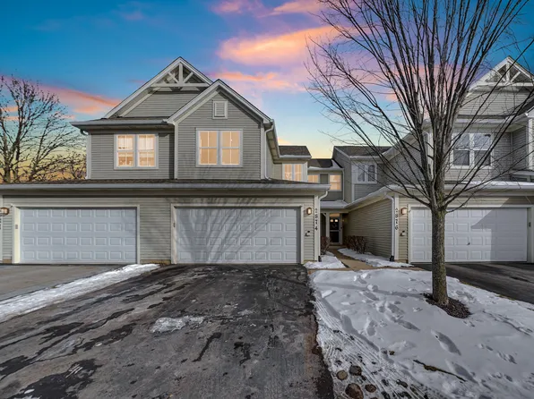 2874 Falling Waters Ln #2874, Lake Villa, IL 60046