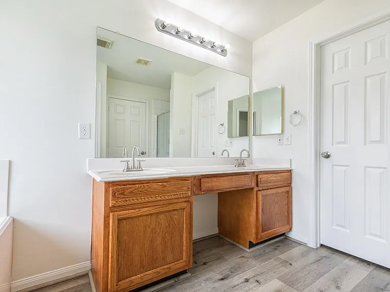 16307 Goanna Ct — Photo 28