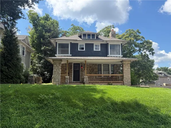 2502 Jules St, Saint Joseph, MO 64501
