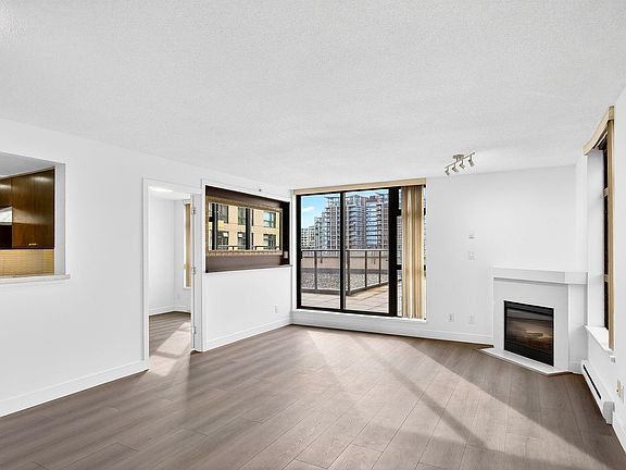 2nd image of 8180 Lansdowne Rd #610