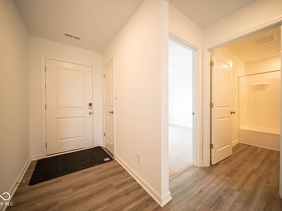 5th image of 1129 McBride St