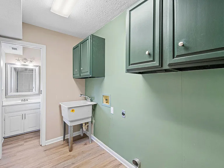 134 Marlin Cir — Photo 14