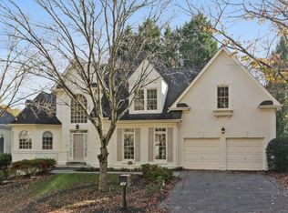 340 Ledgemont Ct, Sandy Springs, GA 30342