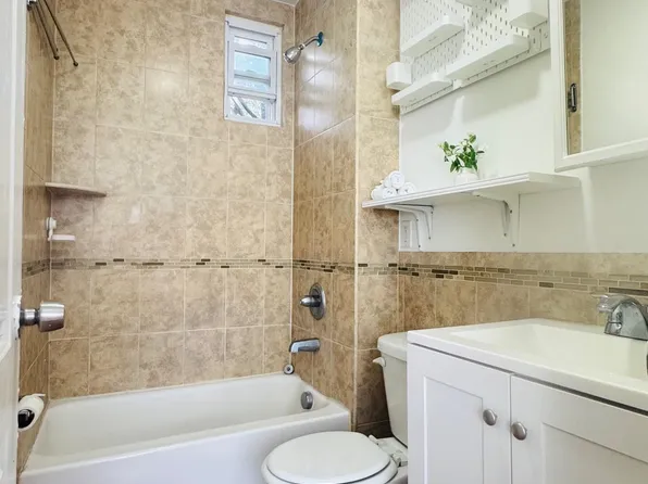 64 Franklin Street image 8 of 16