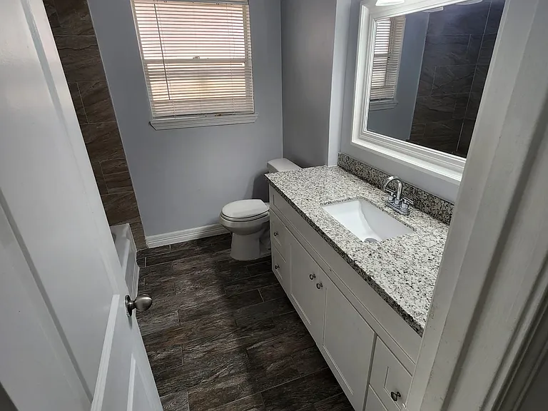 5835 Paisley St — Photo 15