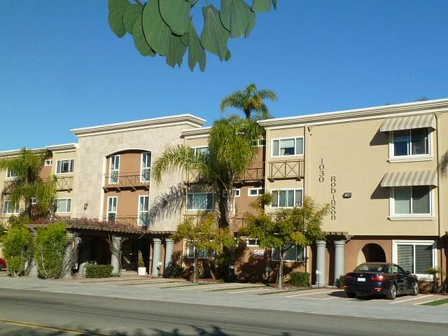 1st image of 1030 Robinson Ave #15zehmw7k