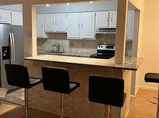 30445 W Forteen Mile Rd APT 59, Farmington Hills, MI 48334