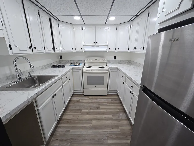 1510 Farr St #3 — Photo 1