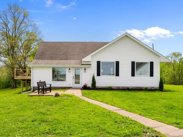 21202 180th, Rock Island, IL 61204