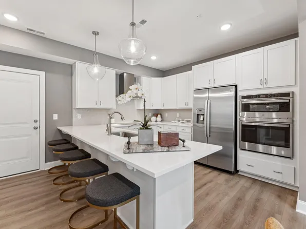 401 Grove Overlook Ln #100, Wake Forest, NC 27587
