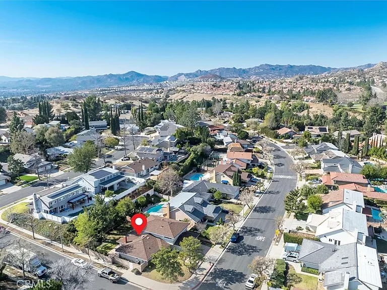 19100 Castlebay Ln — Photo 6