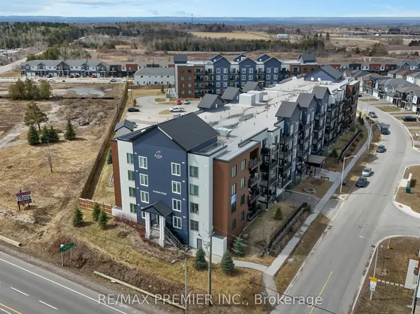 54 Koda St #417, Barrie, ON L9J 0J6
