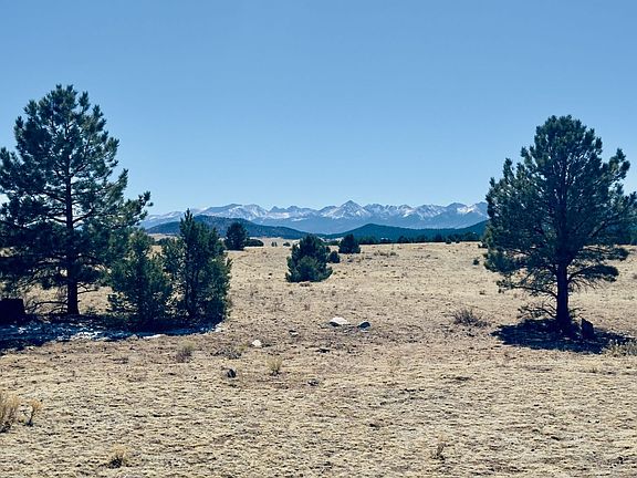 3rd image of 1430 Hitching Post Rd