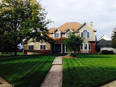 1st image of 150 Ravenglass Blvd