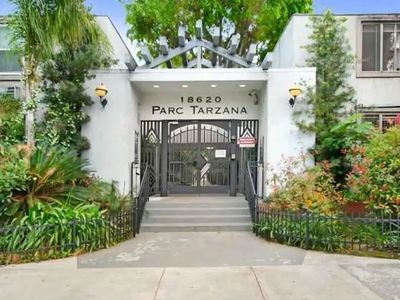 18620 Hatteras St, Tarzana, CA, 91356