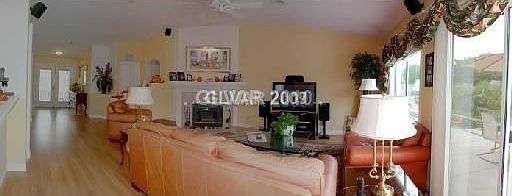 2nd image of 556 Duran St