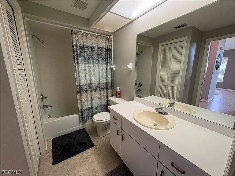 13226 Whitehaven Ln #1305 — Photo 8