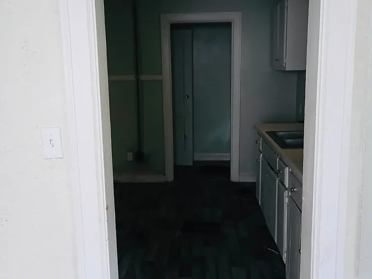 24 Flood St — Photo 5
