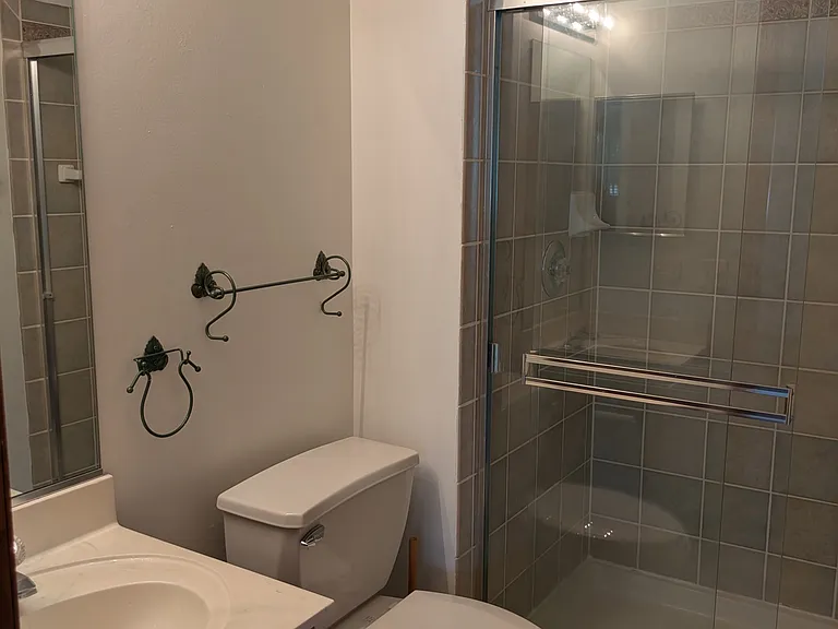 1080 Savoy Ct — Photo 3