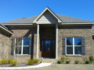 314 Turtle Bay Cir, Northport, AL 35473