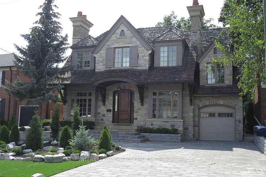 76 De Vere Gdns