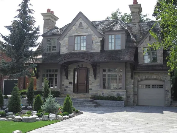 76 De Vere Gdns, Toronto, ON M5M 3E9