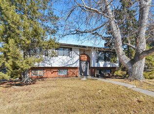 5248 S 37th St, Innisfail, AB T4G 1G6