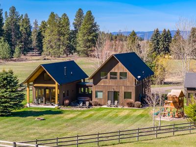 220 Palouse Ln, Columbia Falls, MT, 59912