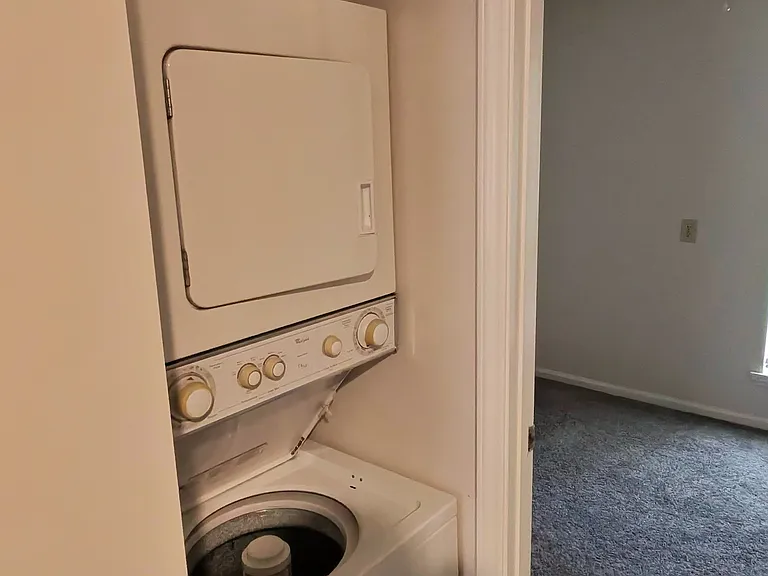 710 Carolina Ave — Photo 14