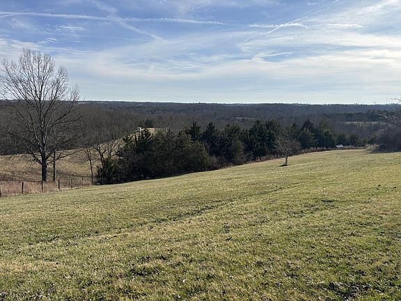 5th image of 1823 Liberty Ridge Rd