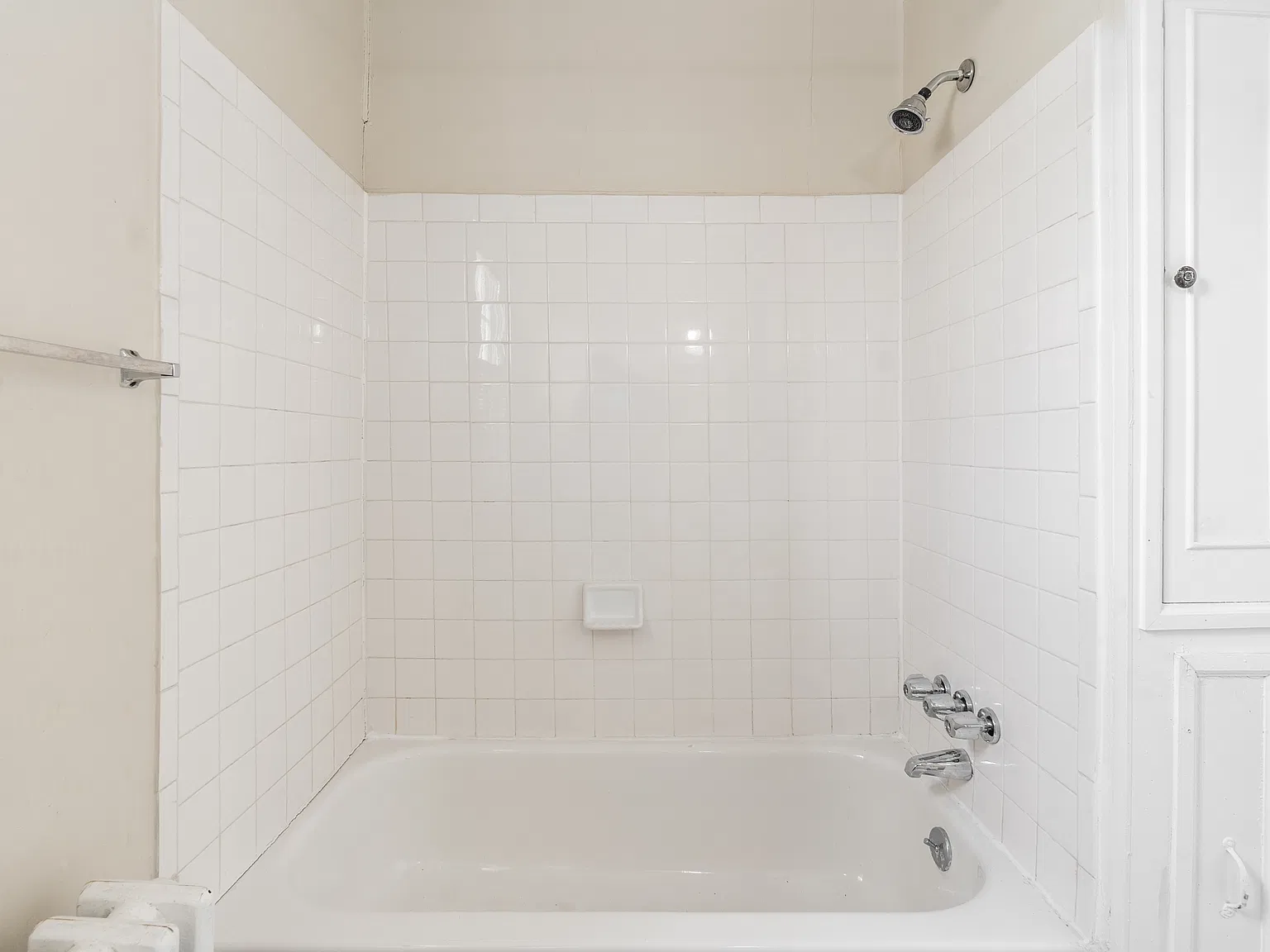 1 bed, 720 sqft, $1,895 — Photo 2