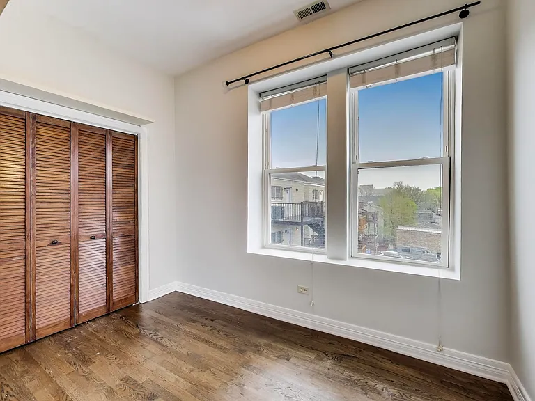 1450 N Campbell Ave #3R — Photo 8