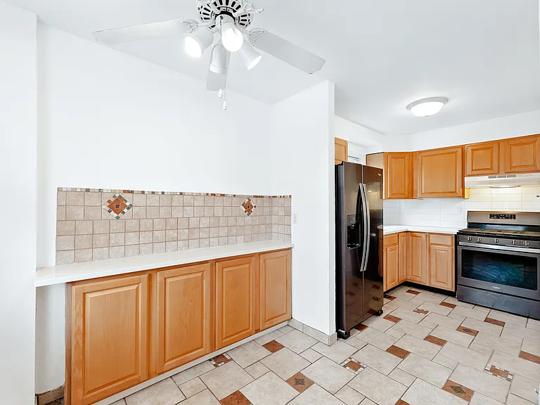 12450 Knights Rd #2 — Photo 9
