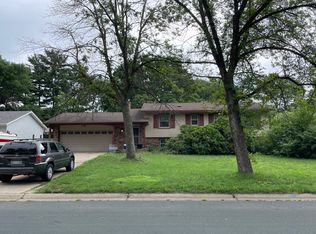 10455 Osage St NW, Coon Rapids, MN 55433