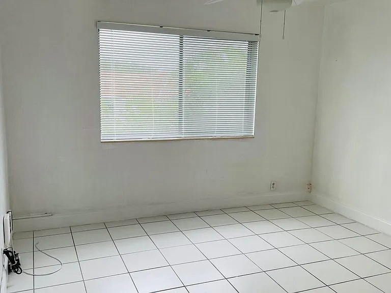 4080 Tivoli Ct #307 — Photo 14
