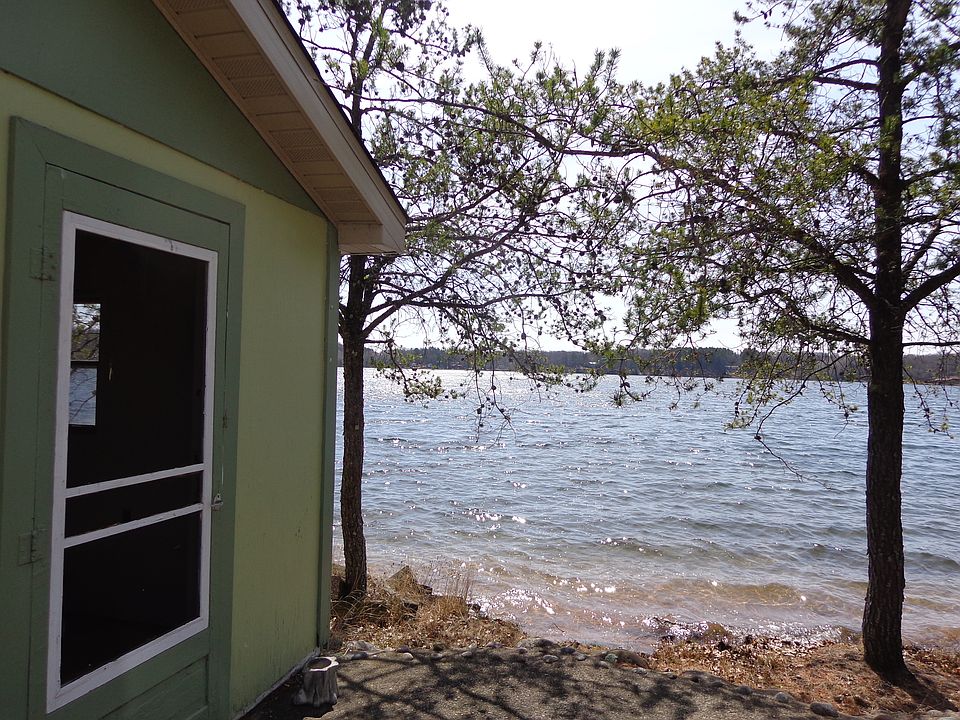 1st image of Round Lake Cabin
