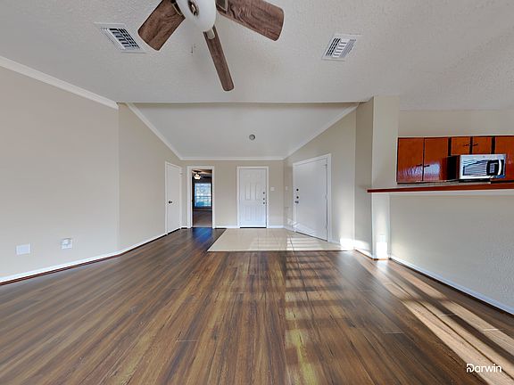 4th image of 7014 Navidad Rd