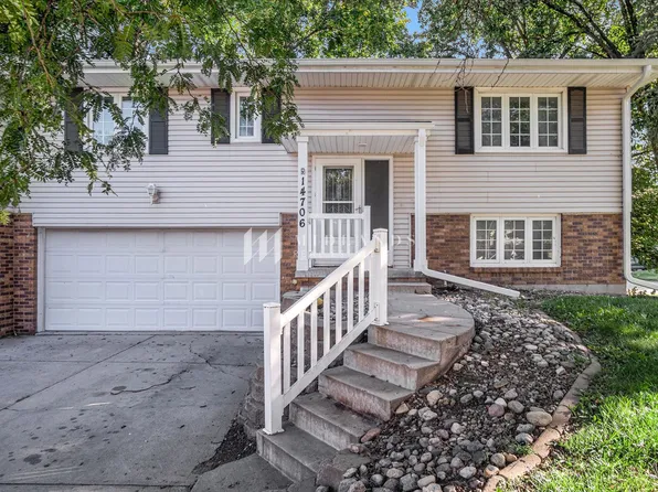 14706 Orchard Cir, Omaha, NE 68137