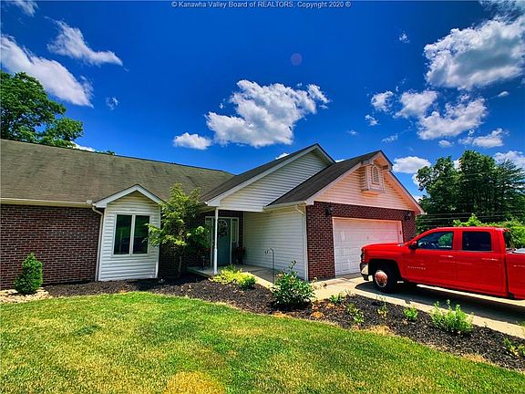 2nd image of 202 Shasta Dr