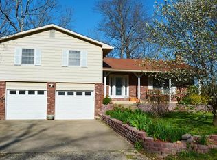 305 Hawkwood Pl, De Soto, MO 63020