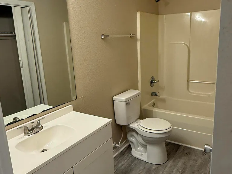1339 Foxwood Pl — Photo 14